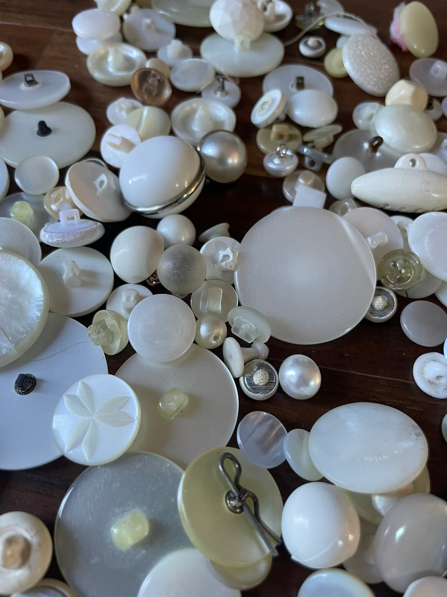 Bulk Shanks: Light Tones