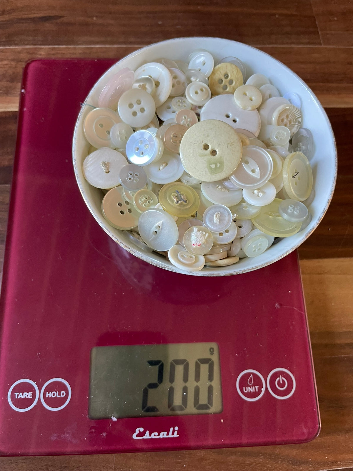Bulk Buttons: Light Tones