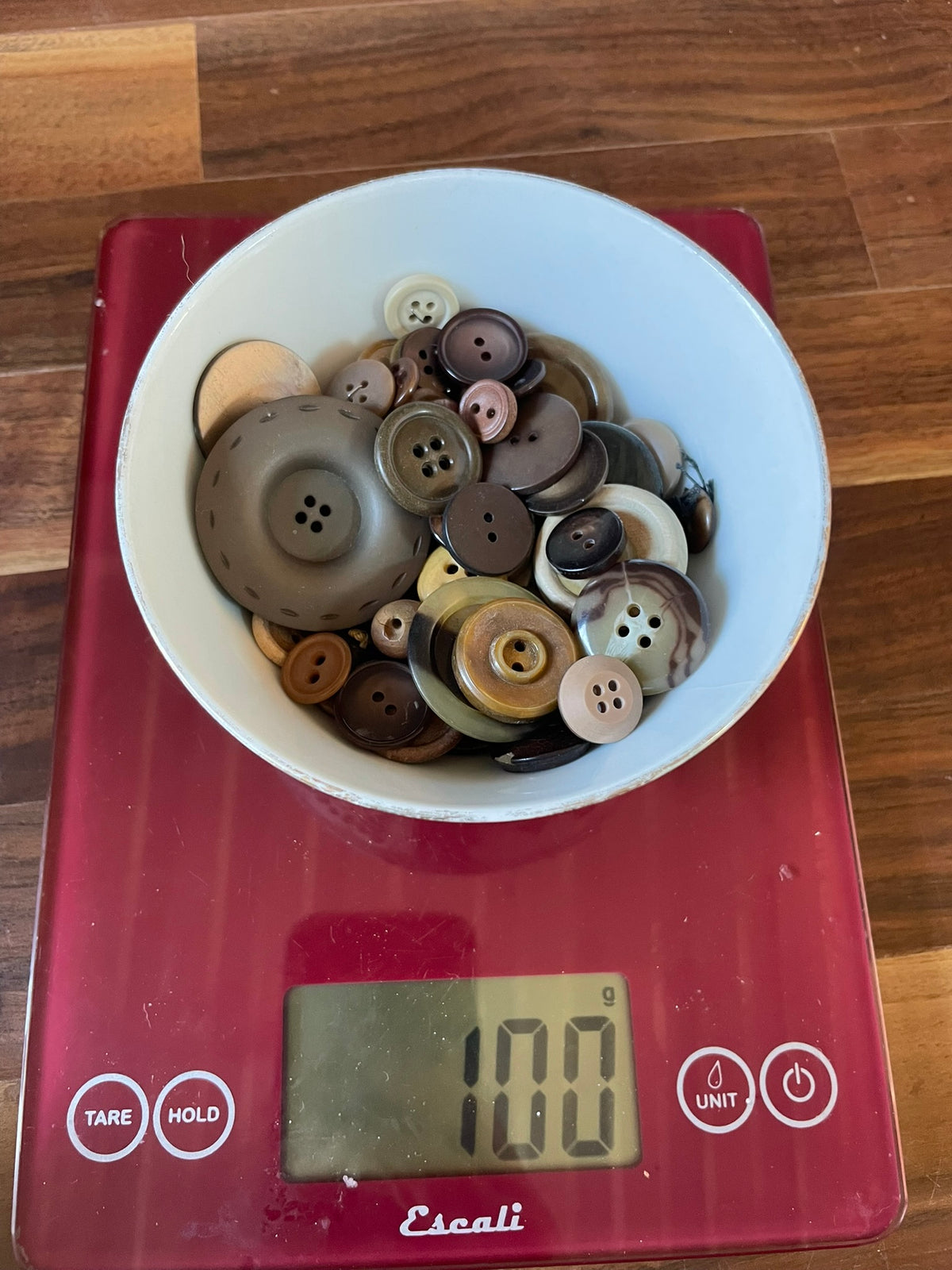 Bulk Buttons: Brown/Medium Tones