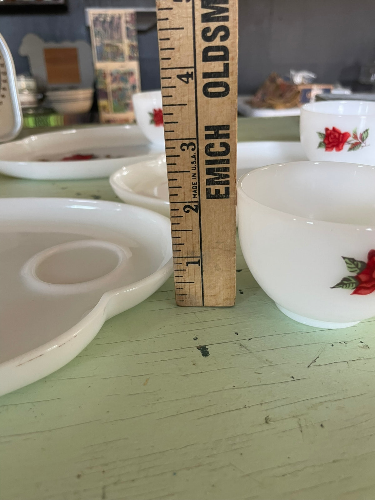 Federal Glass Rosecrest Snack Set – Set of 4