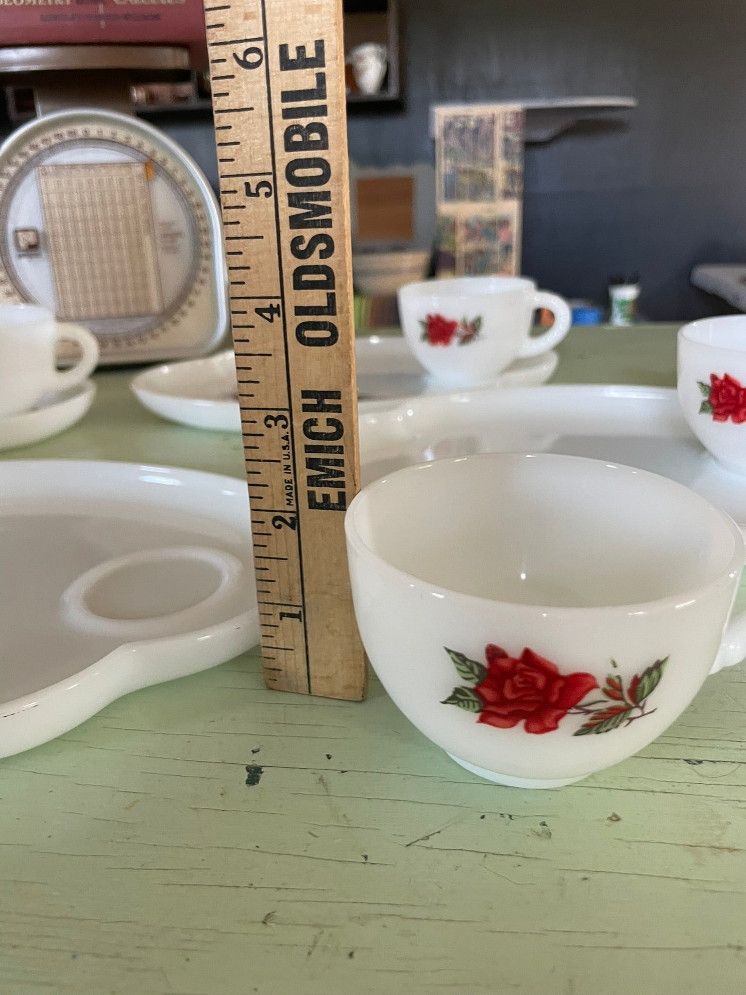 Federal Glass Rosecrest Snack Set – Set of 4