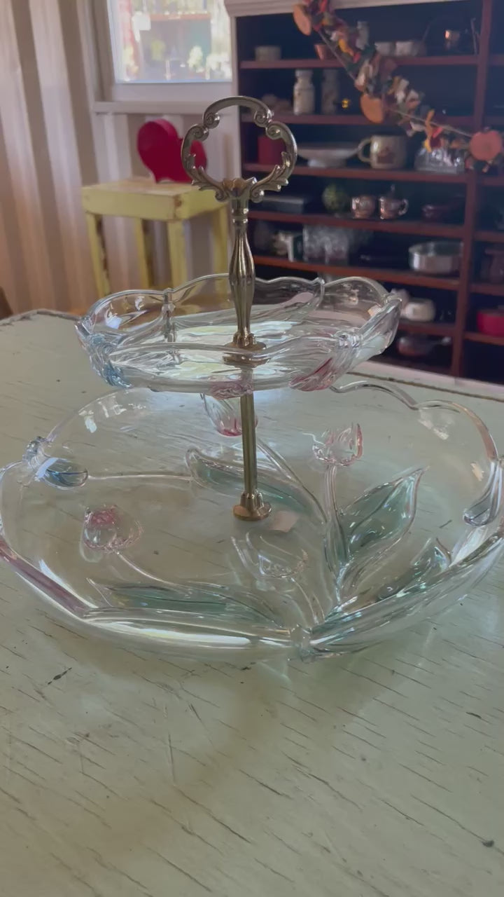 Mikasa Two Tier Tivoli Tidbit Server - with original sticker